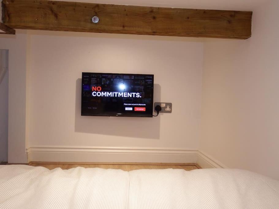 Newly Renovated Stunning Warehouse Apartment Bournemouth Exterior photo