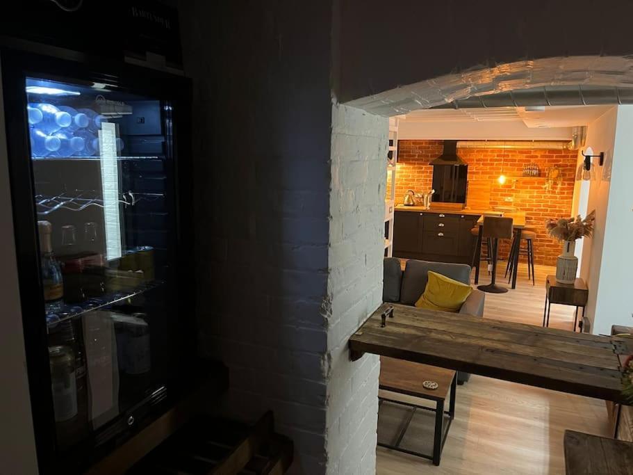 Newly Renovated Stunning Warehouse Apartment Bournemouth Exterior photo