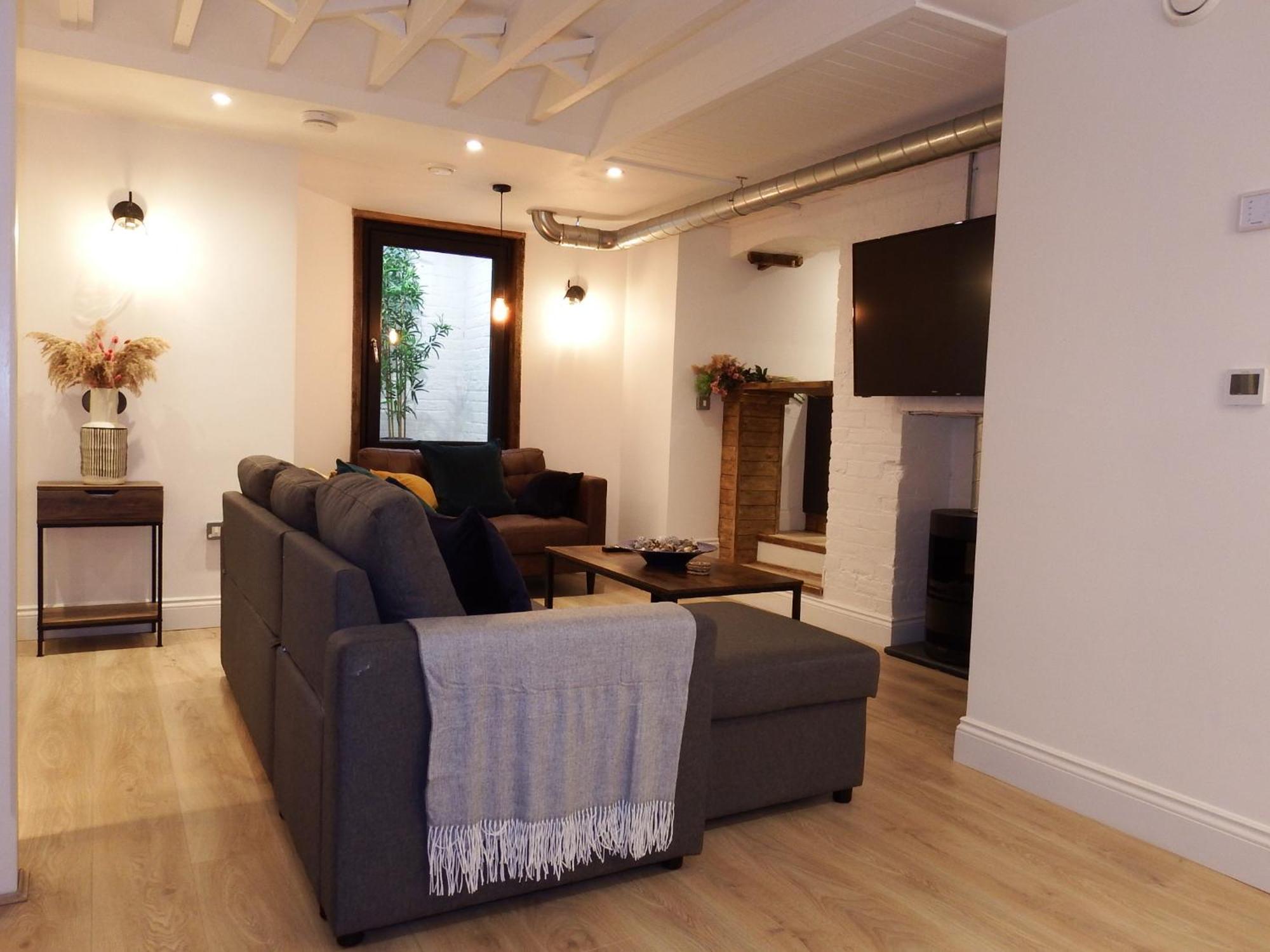 Newly Renovated Stunning Warehouse Apartment Bournemouth Exterior photo
